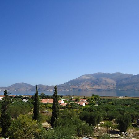 Villa Reverenza Ликсури Экстерьер фото